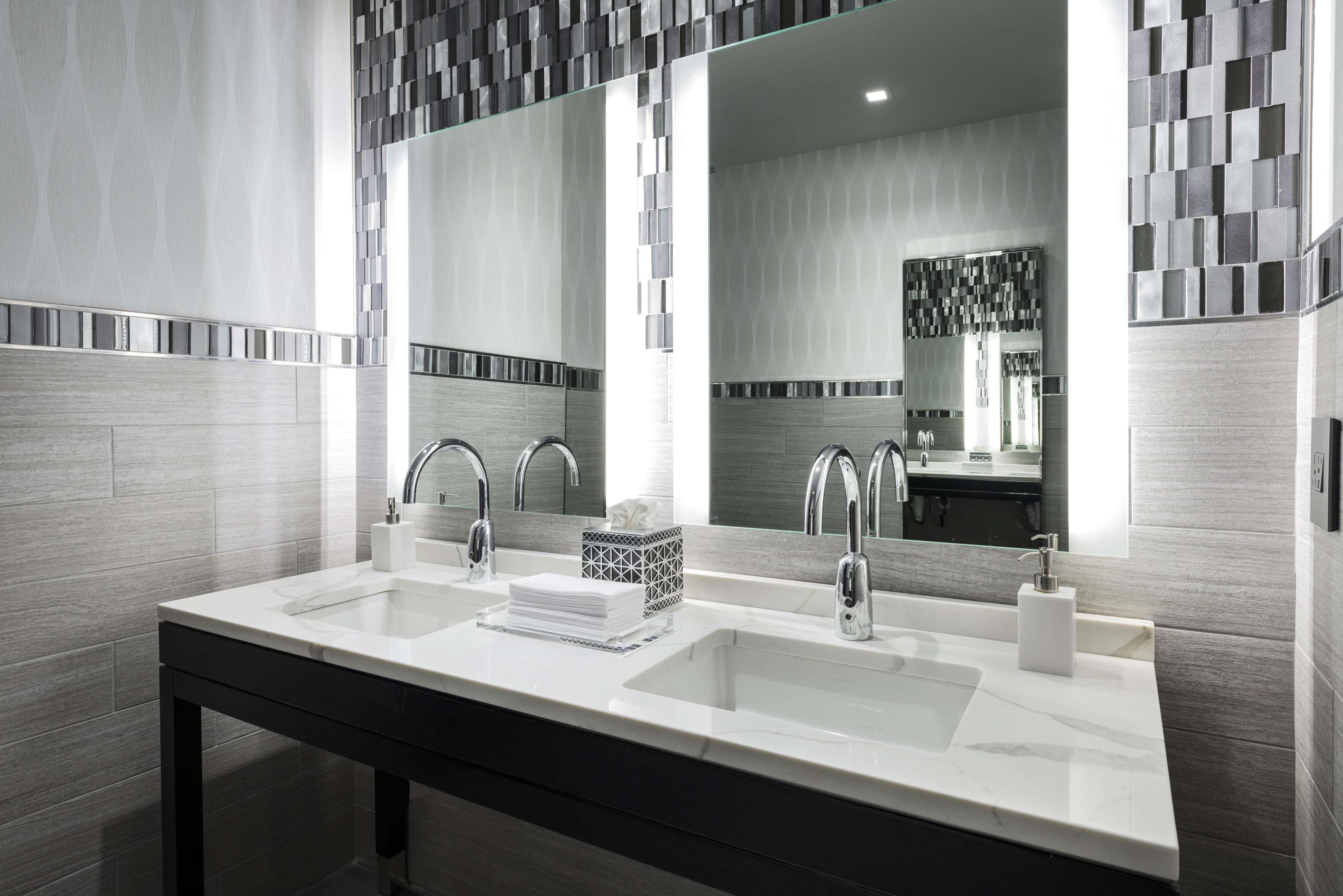 Hampton Inn & Suites Bridgewater, Nj Экстерьер фото