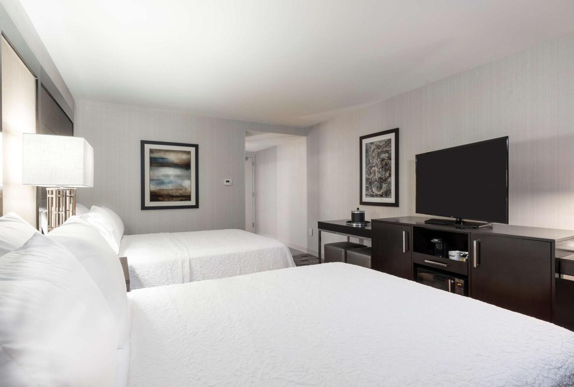 Hampton Inn & Suites Bridgewater, Nj Экстерьер фото