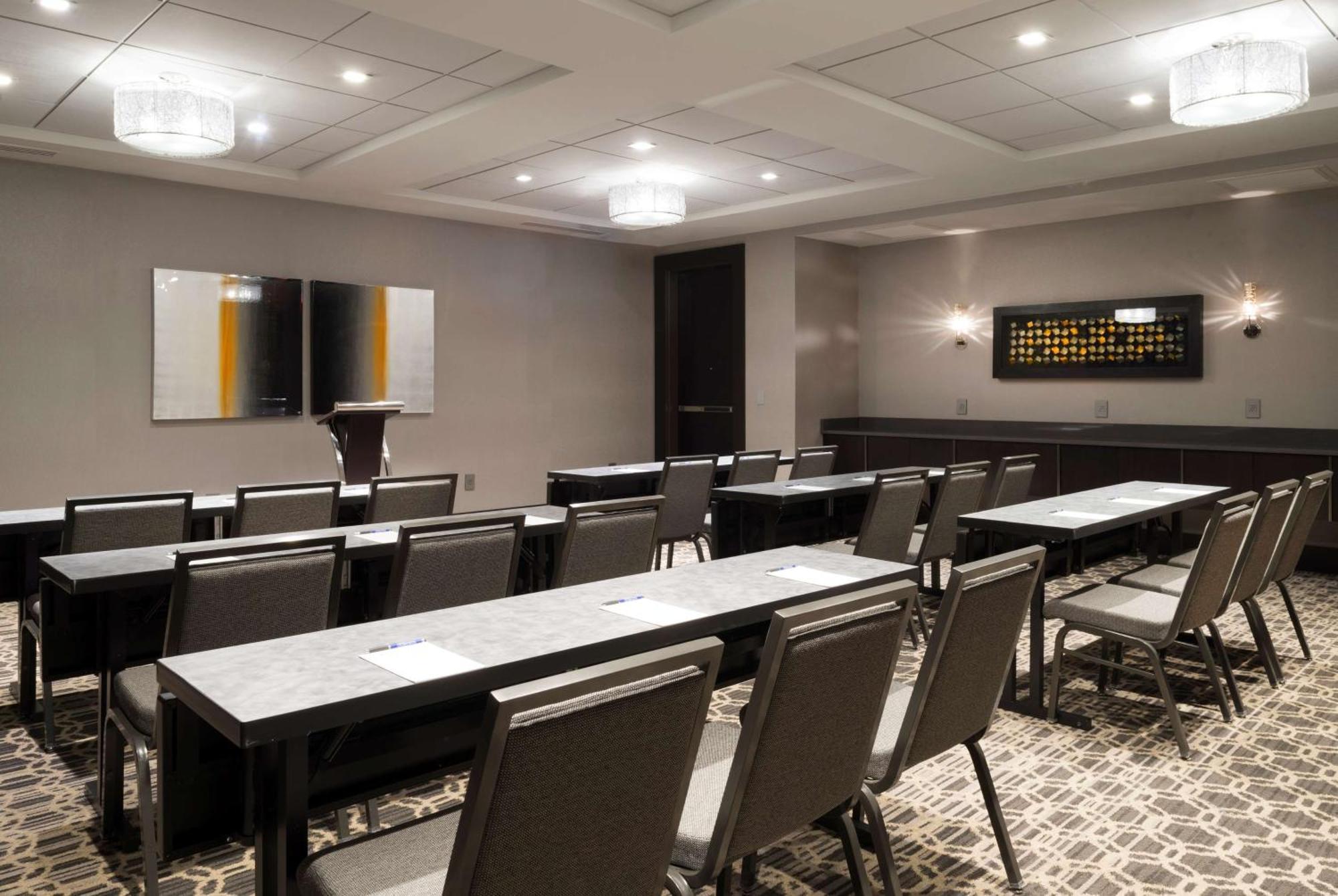 Hampton Inn & Suites Bridgewater, Nj Экстерьер фото