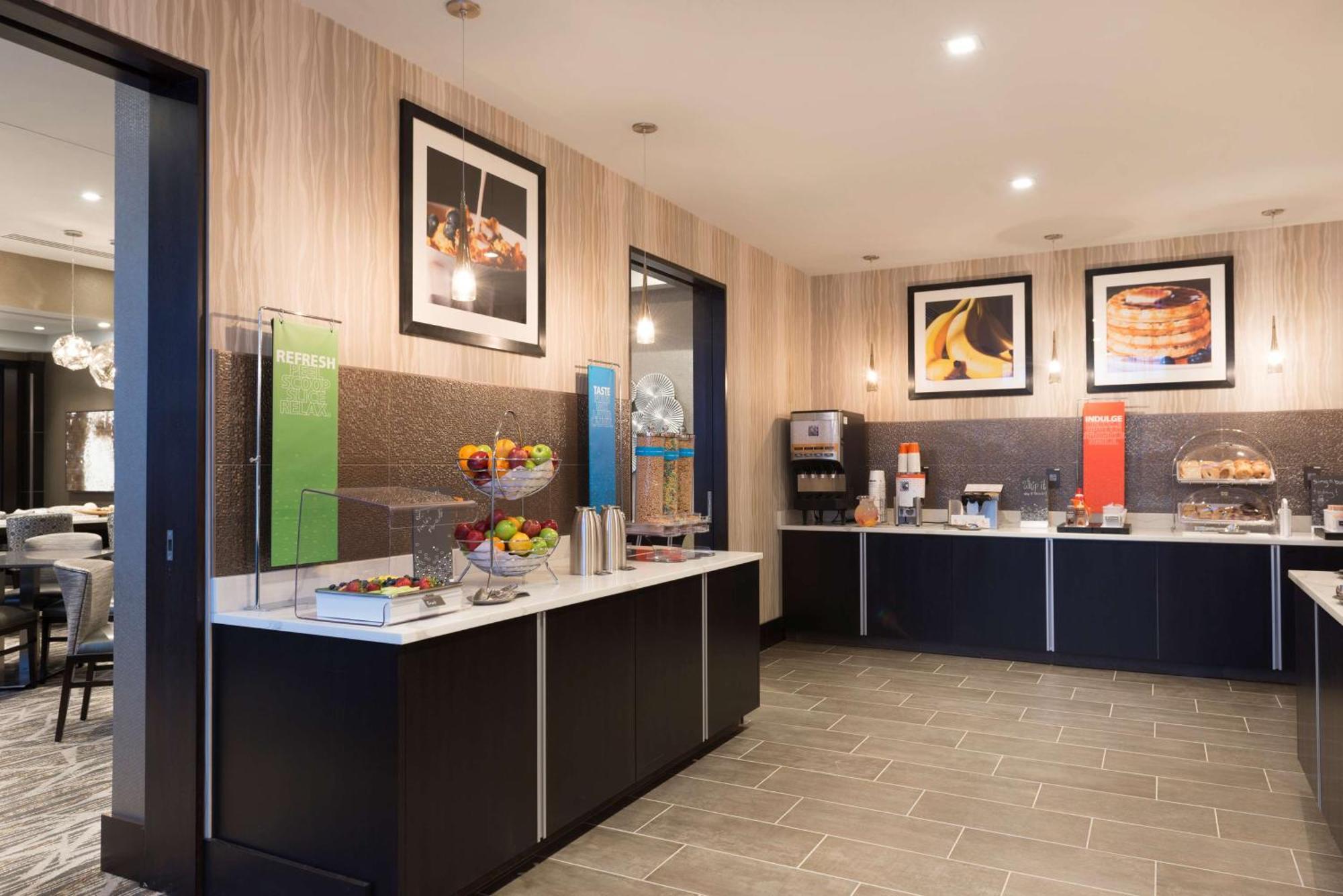 Hampton Inn & Suites Bridgewater, Nj Экстерьер фото